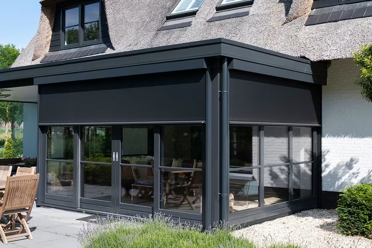 Over Holland Veranda